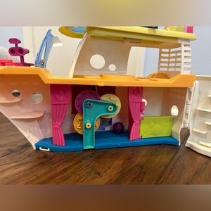 Littlest Pet Shop Cruise Ship